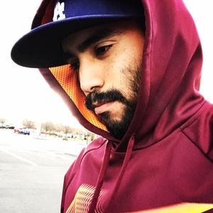 Meet your Posher, Josue